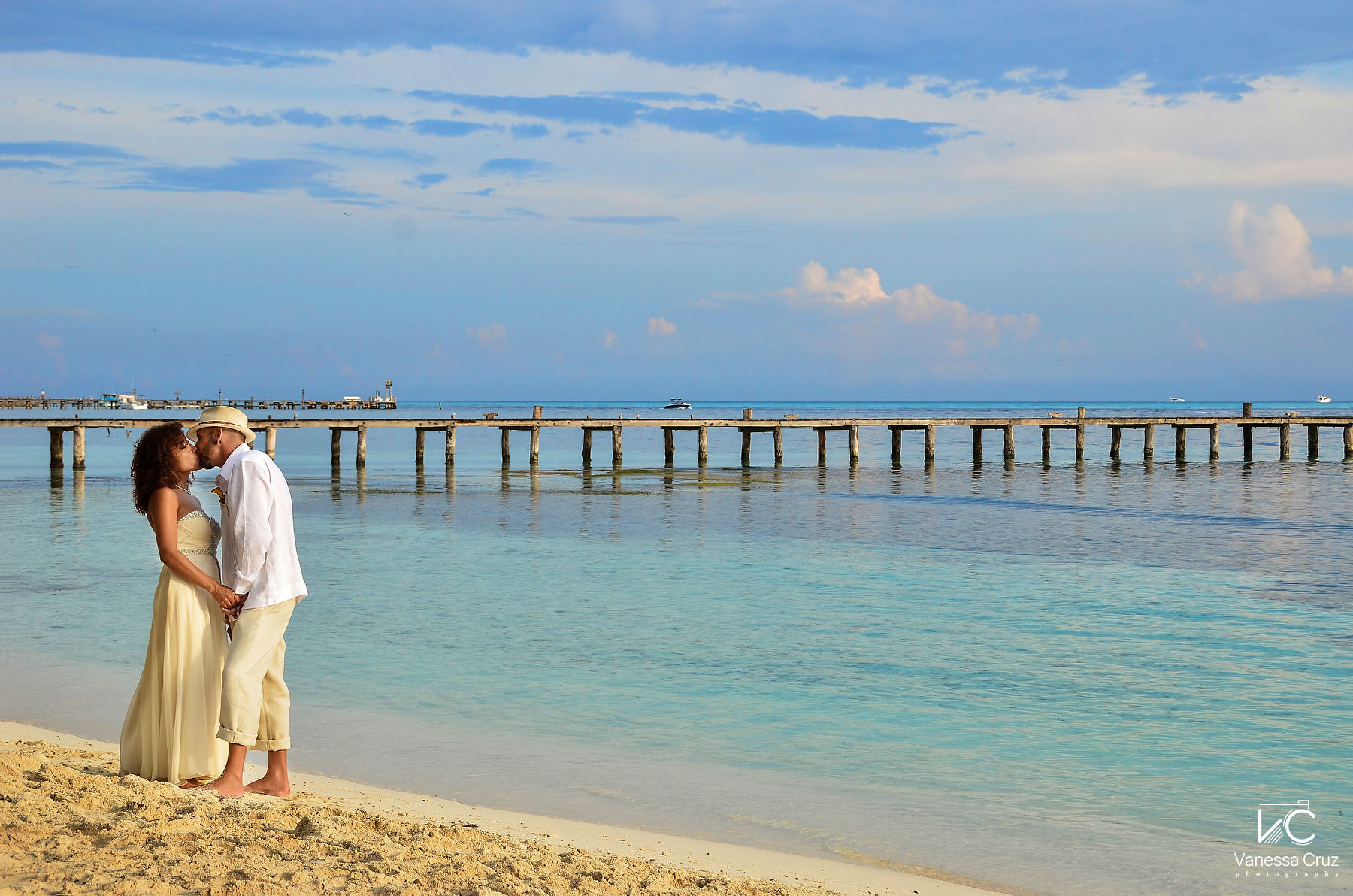 Destination Wedding Photographer Playa Lancheros Isla Mujeres Mexico