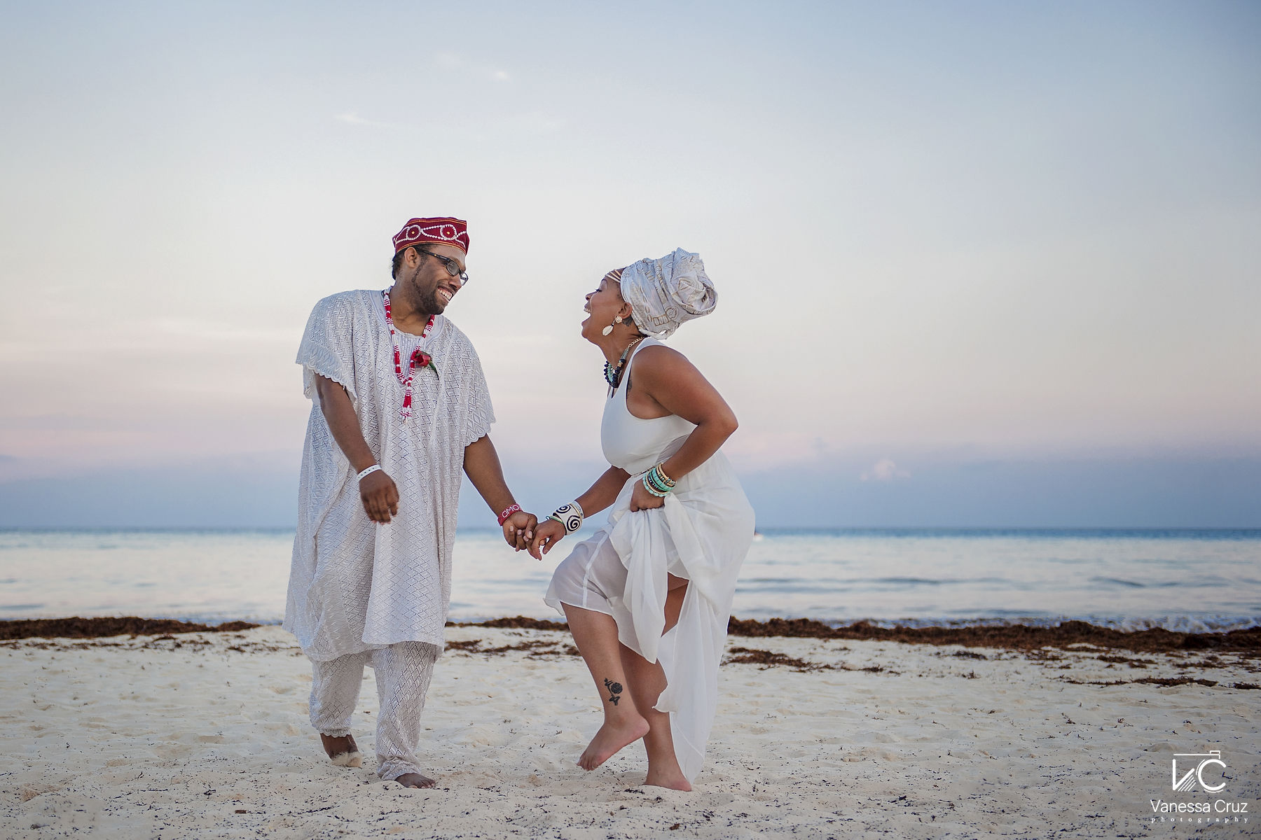 Bride and Groom funny beach moments Cancun Mexico