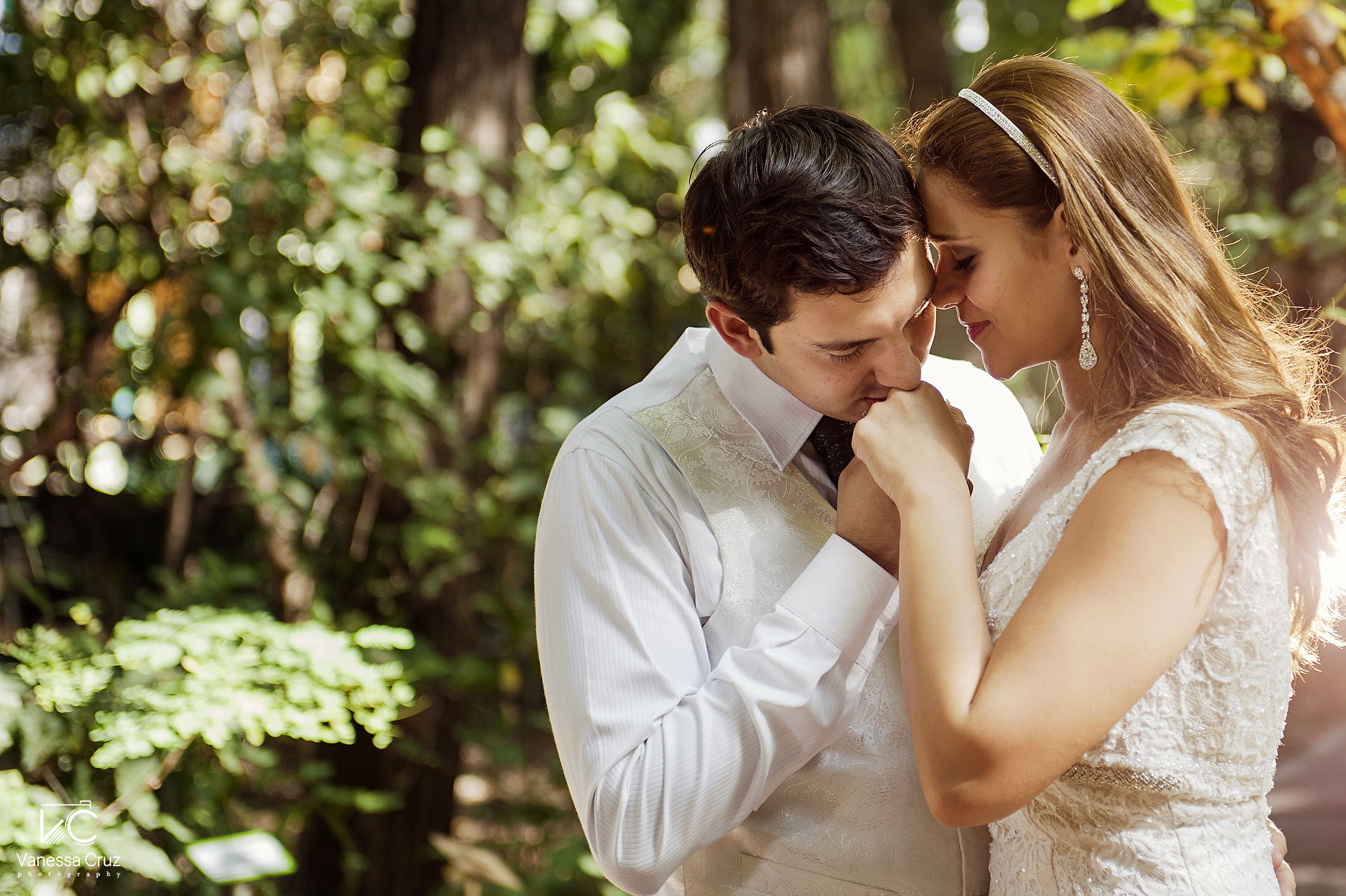 Bride and Groom in nature Chiapas, Mexico