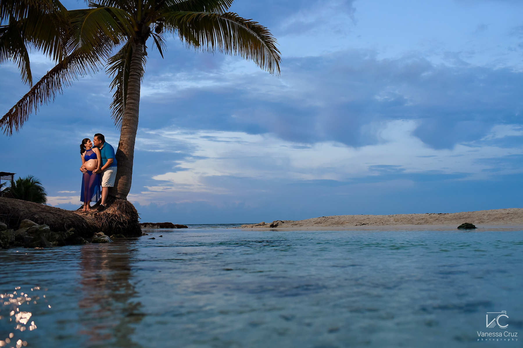 Maternity Photographer Playa del Carmen Mexico