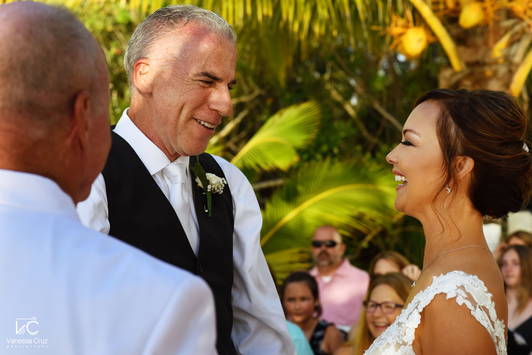 Bride and groom first look Cozumel Wedding Villa Yak Alil Mexico