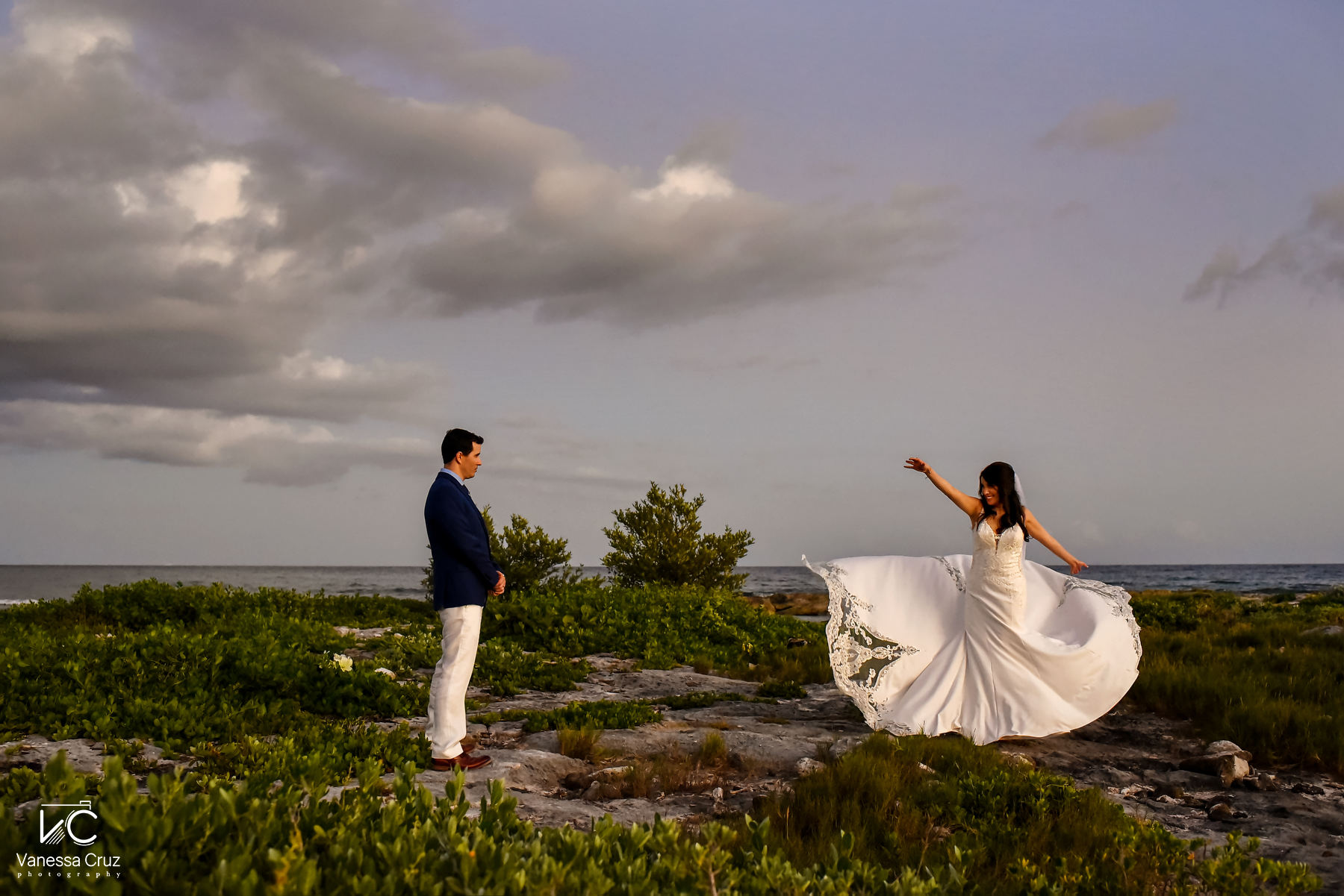 Bride dancing wedding dress flying Riviera Maya Mexico