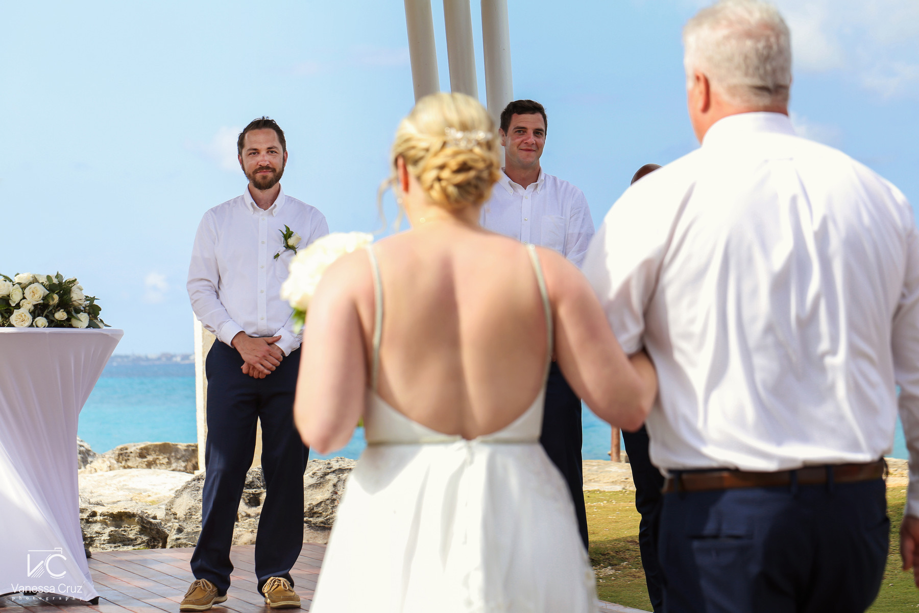 First look Destination Wedding Hyatt Ziva Cancun Mexico