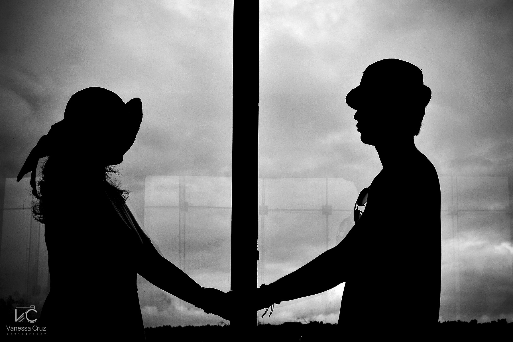 Bride and Groom black and white photography Cancun Mexico