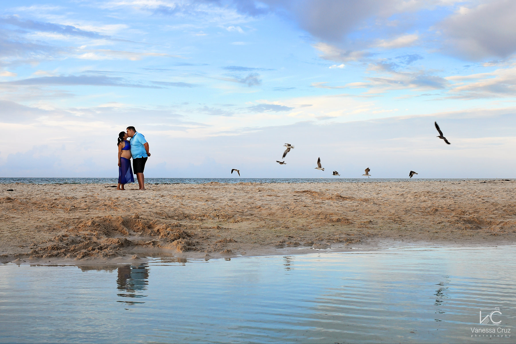 Beach pregnancy portraits Playa del Carmen Mexico